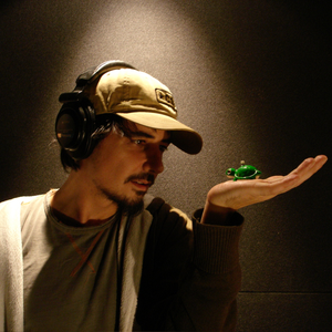  Amon Tobin photo