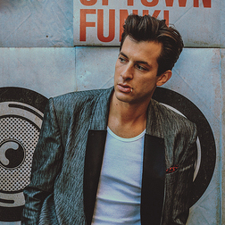  Mark Ronson photo