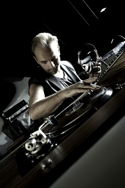  Sven Väth photo
