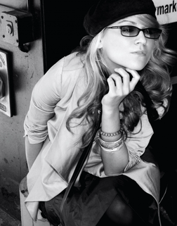  Melody Gardot photo