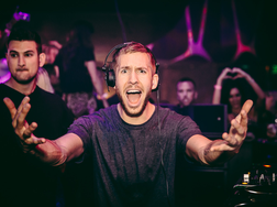  Calvin Harris 